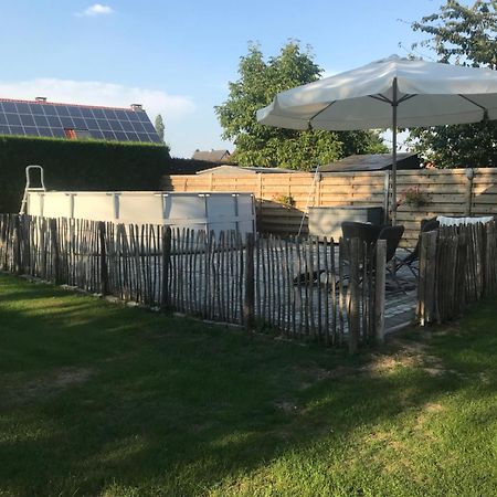 Het Koningshofje Bed & Breakfast Pelt ภายนอก รูปภาพ