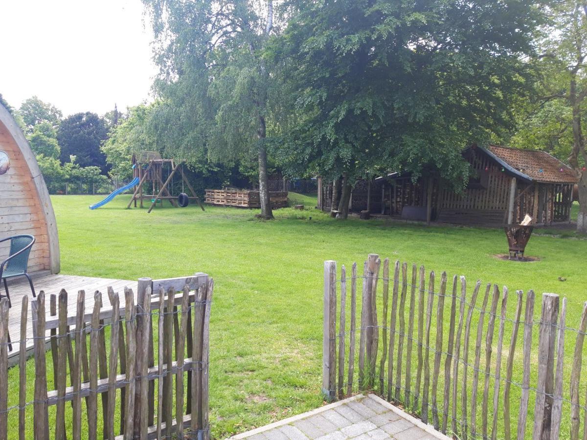 Het Koningshofje Bed & Breakfast Pelt ภายนอก รูปภาพ